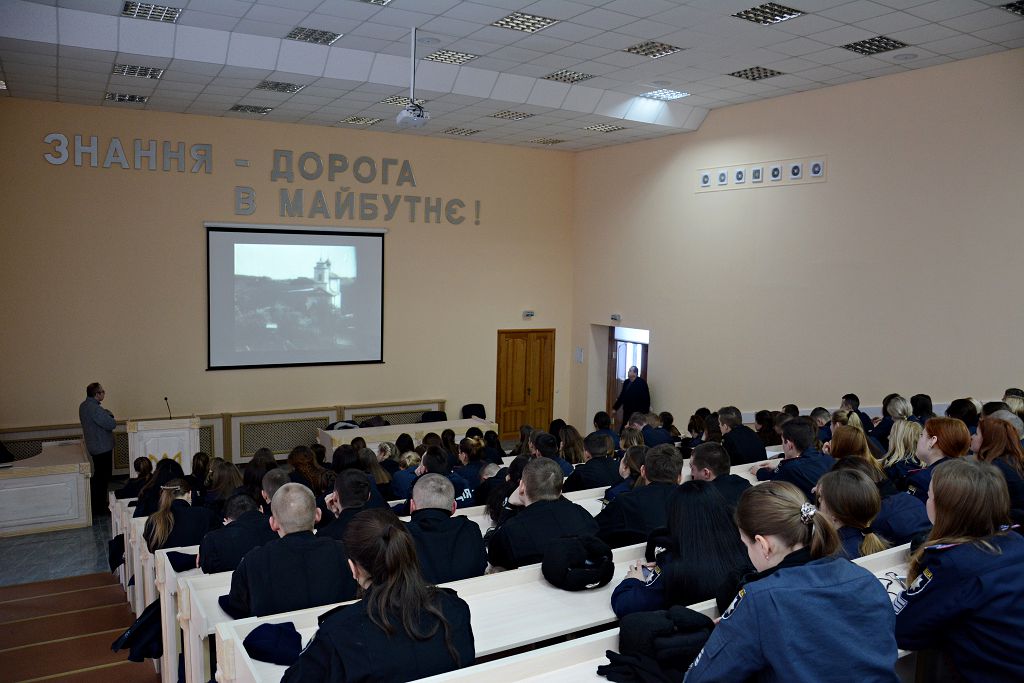 Відеолекторій до Дня пам’яті Героїв Крут