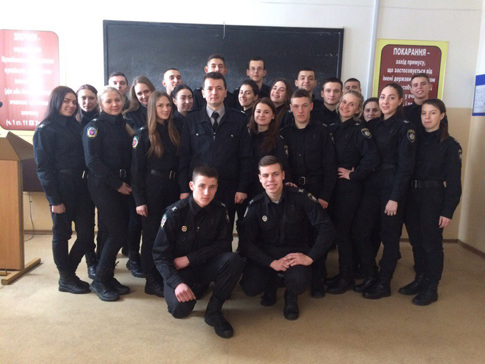 Зустріч куратора з навчальною групою курсантів факультету № 1