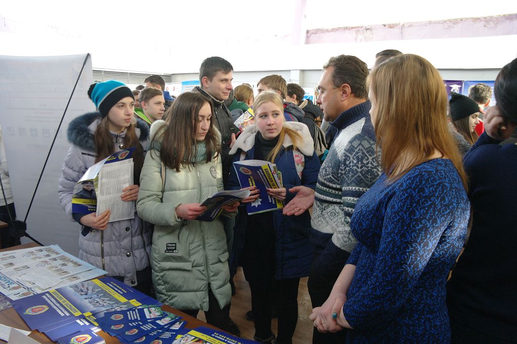 Представники університету взяли участь у «Ярмарку вишів»