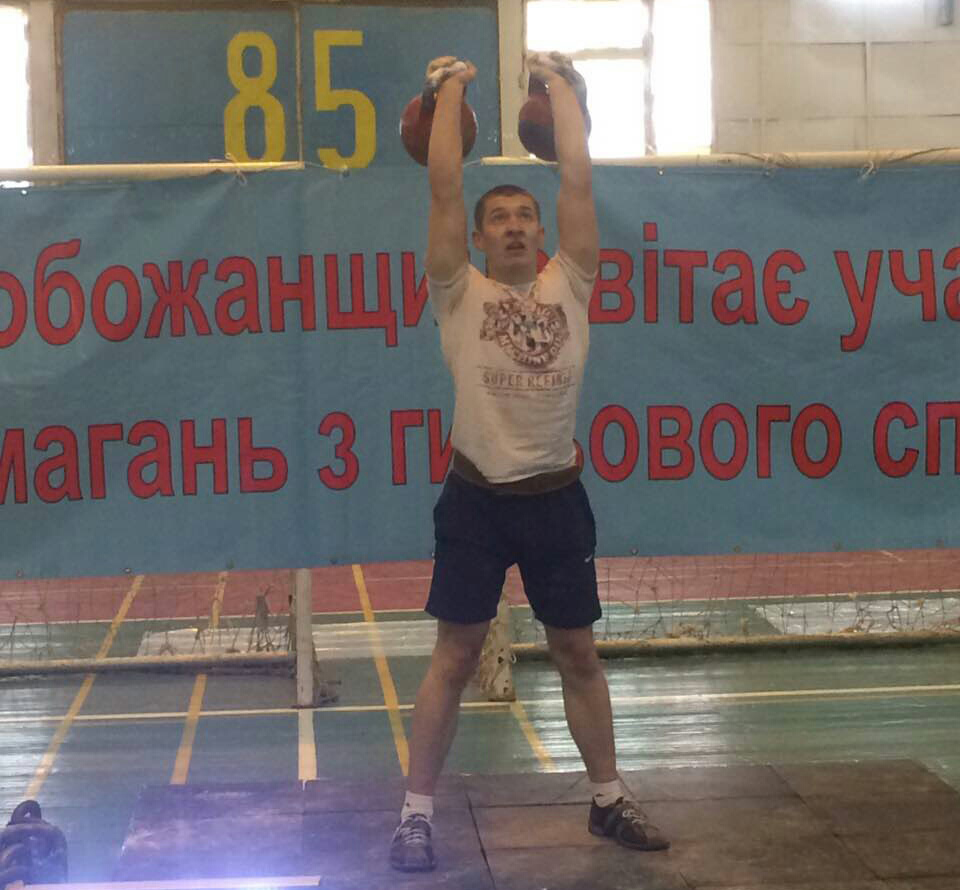 Курсанти університету – переможці та призери першості Харкова з гирьового хортингу