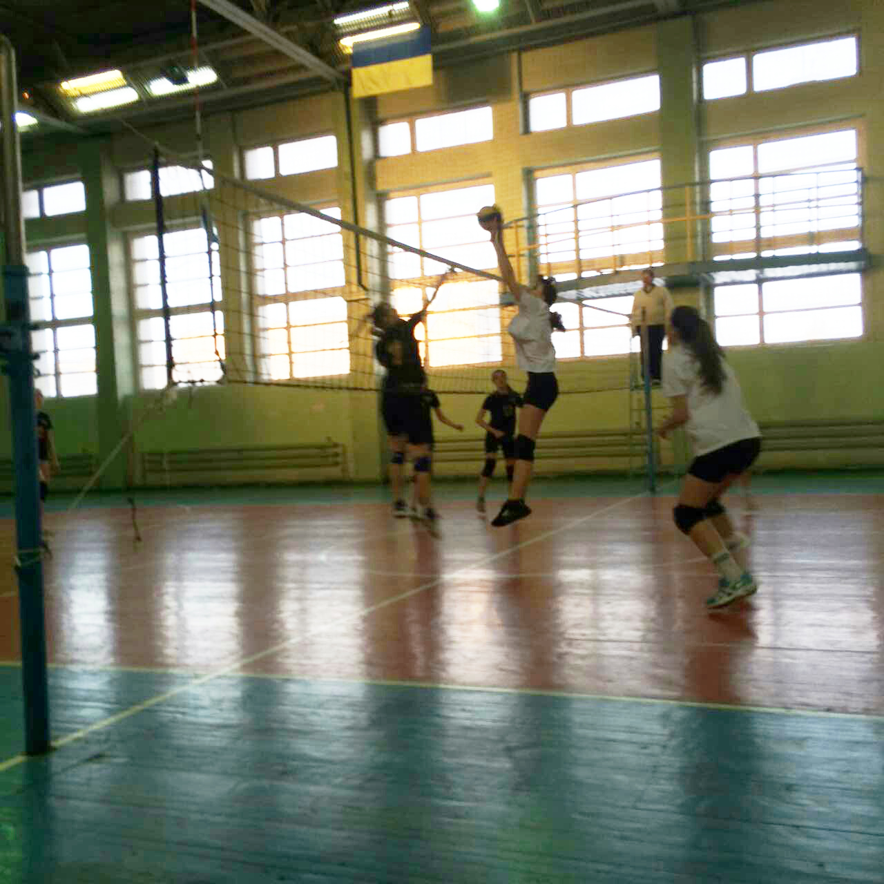 Збірна команда університету перемогла у грі студентської ліги з волейболу