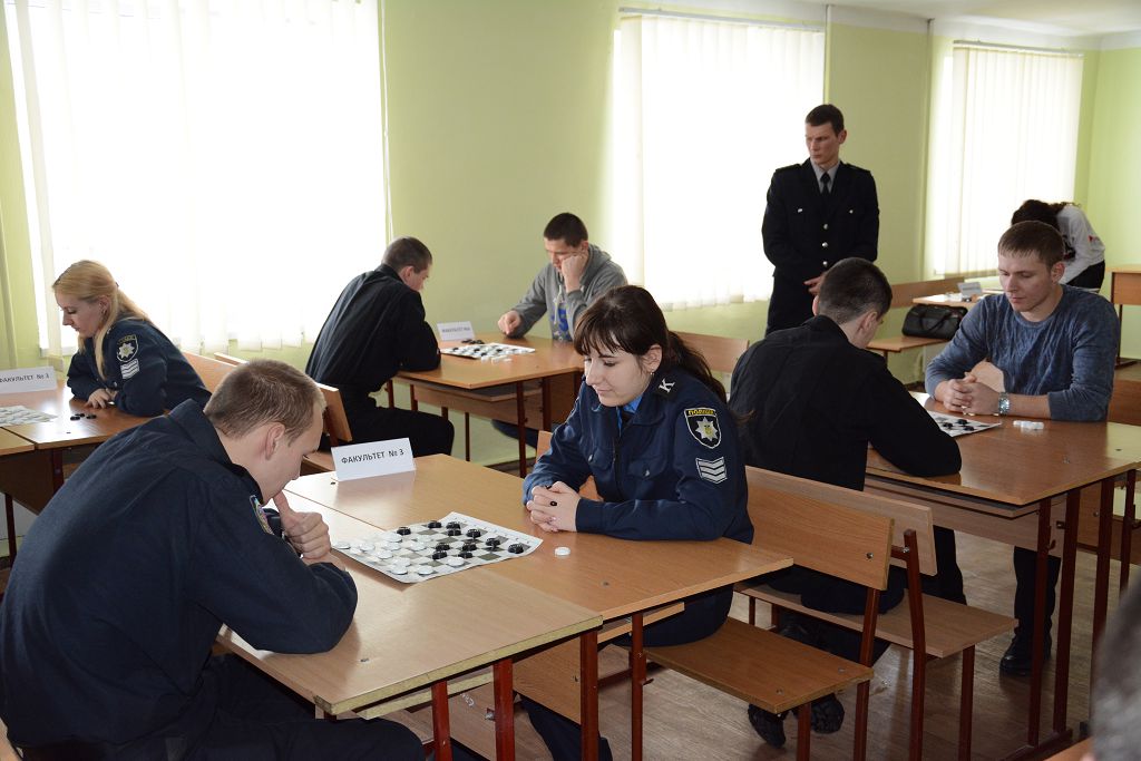 В університеті відбулася першість з шашок-64