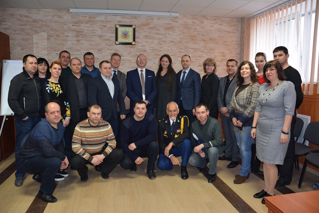 Завершився тренінг-курс з лідерства та управління