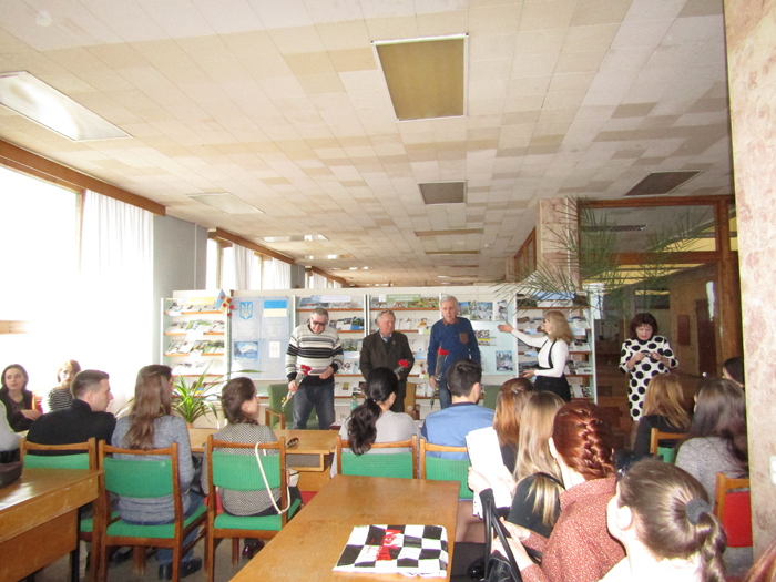 До Всесвітнього дня поезії. Покликана плекати високі почуття…