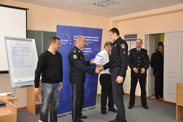 Слухачі тренінгу отримали сертифікати