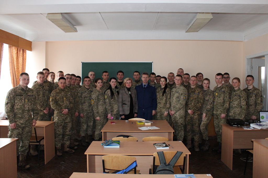 Професор кафедри університету провела тренінг-семінар «Стрес та його наслідки»