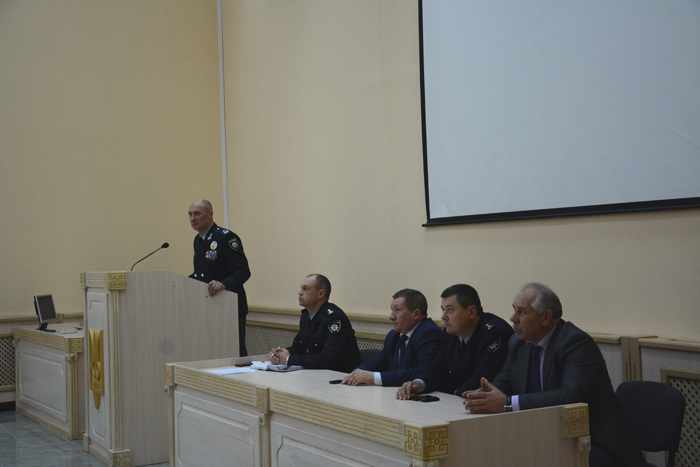 Ректор університету провів зустріч з іноземними студентами, які навчаються на факультеті № 6