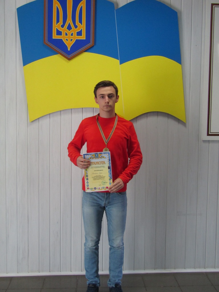 Студент Сумської філії – переможець змагань з пауерліфтингу