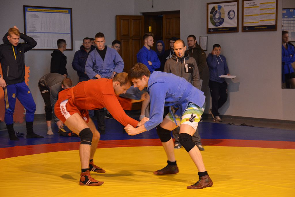 В університеті відбулися змагання з боротьби самбо