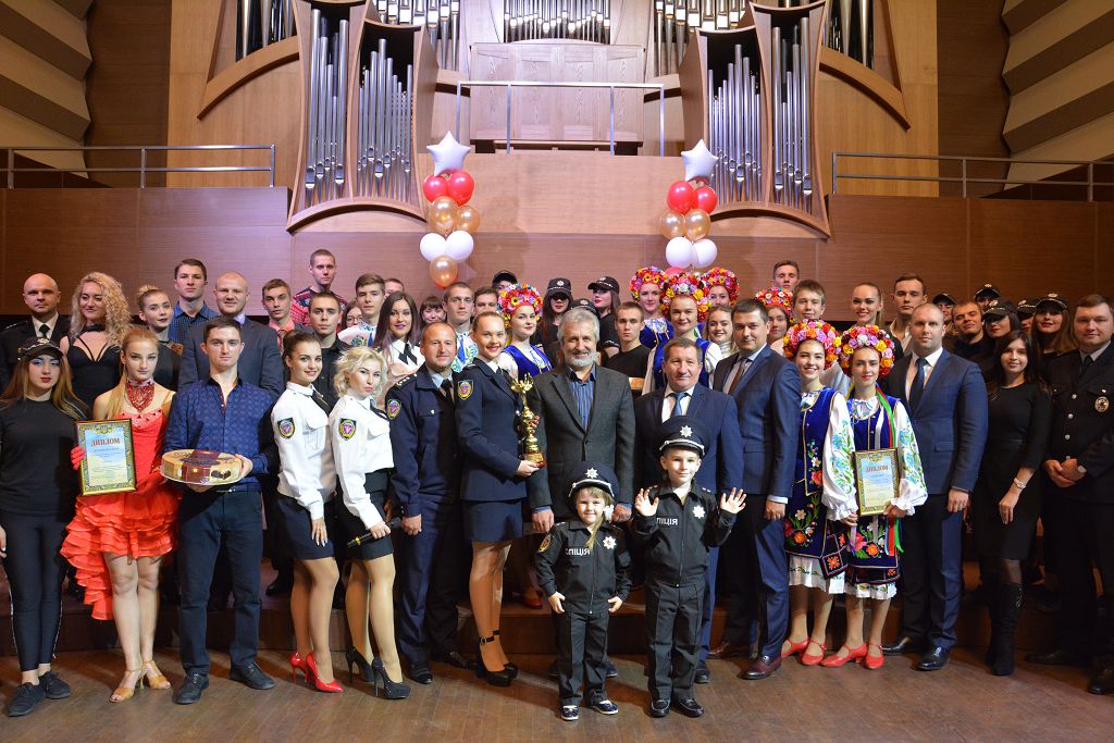 Відбувся фінал конкурсу колективів художньої самодіяльності ХНУВС