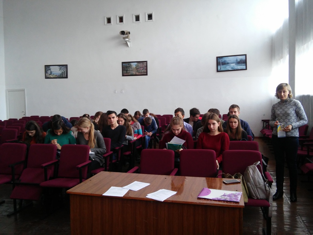 Викладач Сумської філії зустрілася з учнями Недригайлівщини