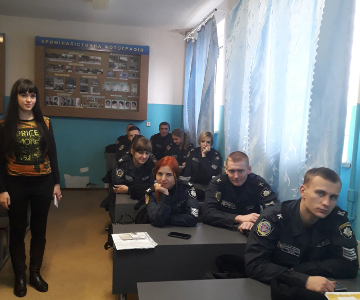 Бінарне заняття для курсантів з планування, контролю та обліку основ управління в органах поліції