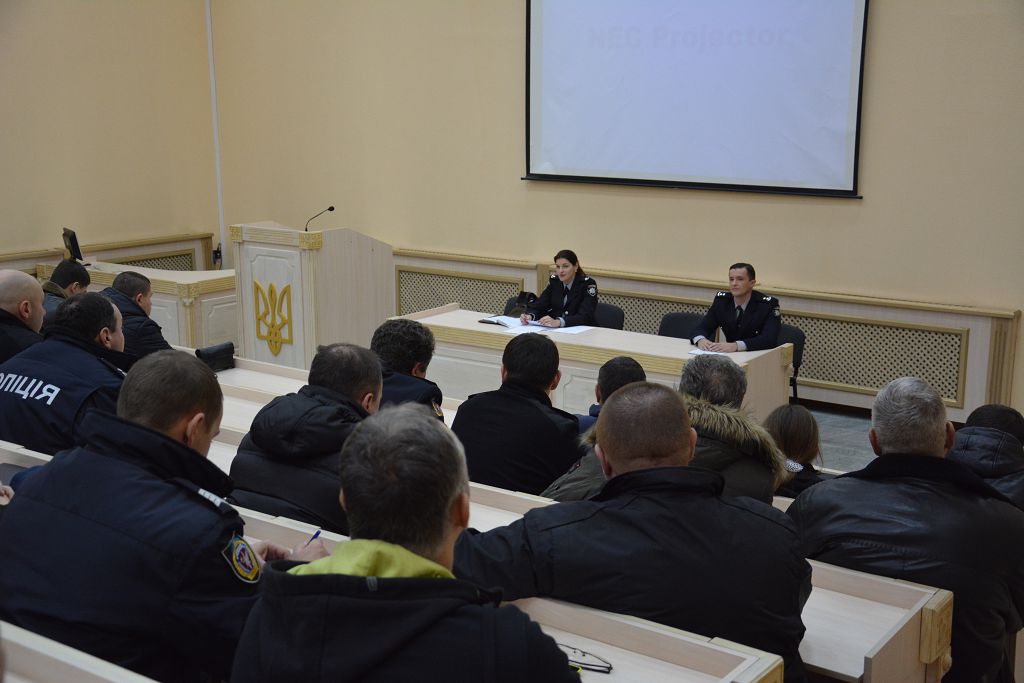 З працівниками університету проведено заняття щодо заходів безпеки та правил поводження зі зброєю