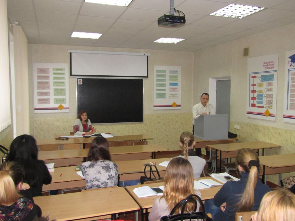 Бінарне заняття з працівником Державної фіскальної служби у Сумській області