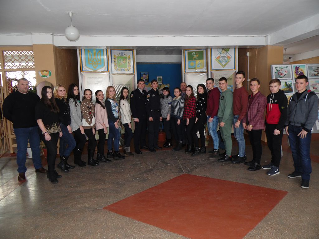 Працівники та курсанти факультету № 2 зустрілись зі школярами