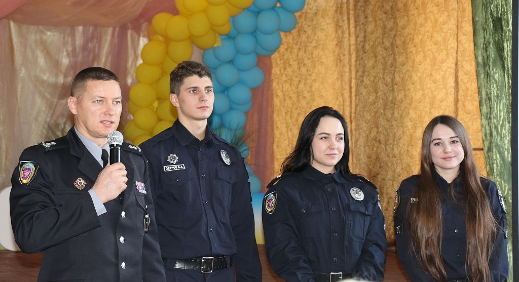 Представники вишу завітали до школярів Золочева