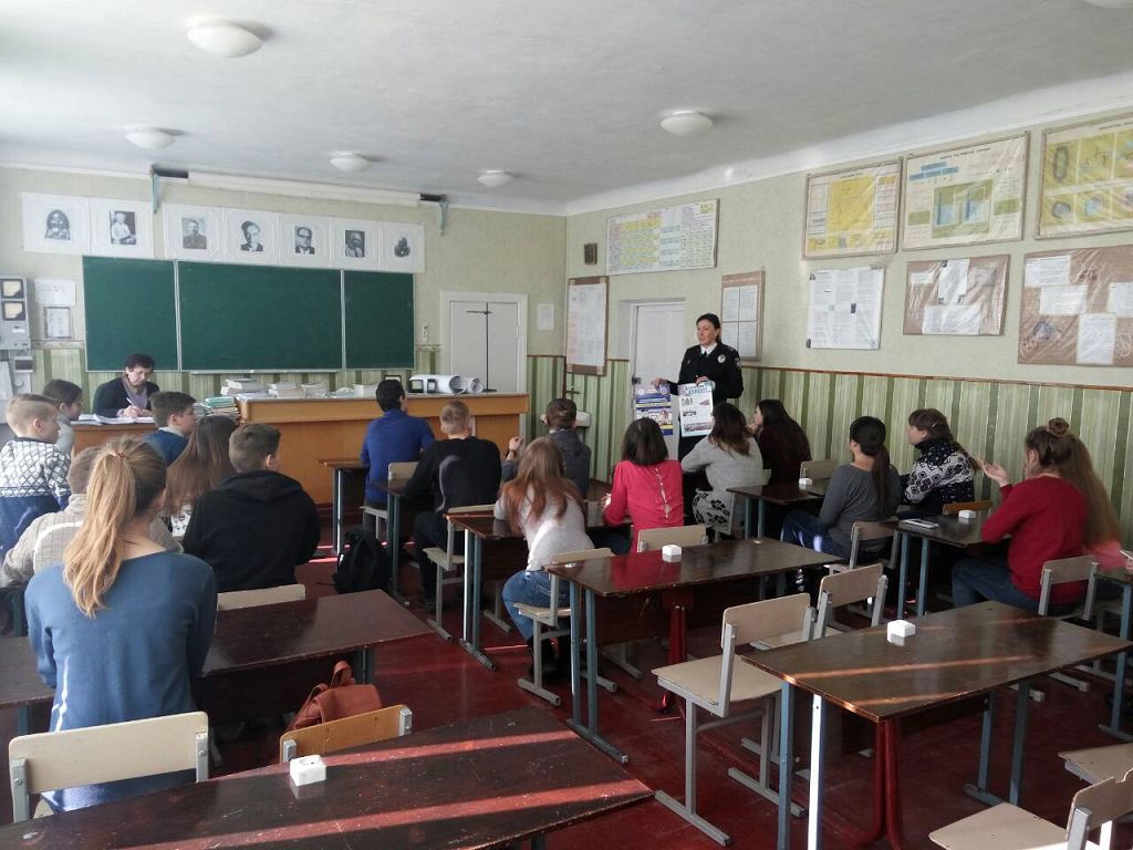 Школярів Балаклійського району запросили на День відкритих дверей