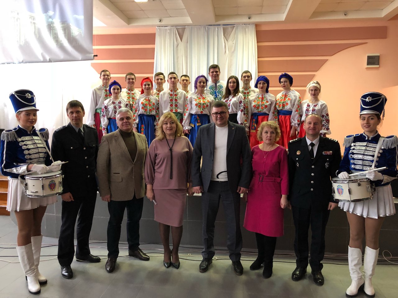 Зустріч представників університету з учнями Красноградщини