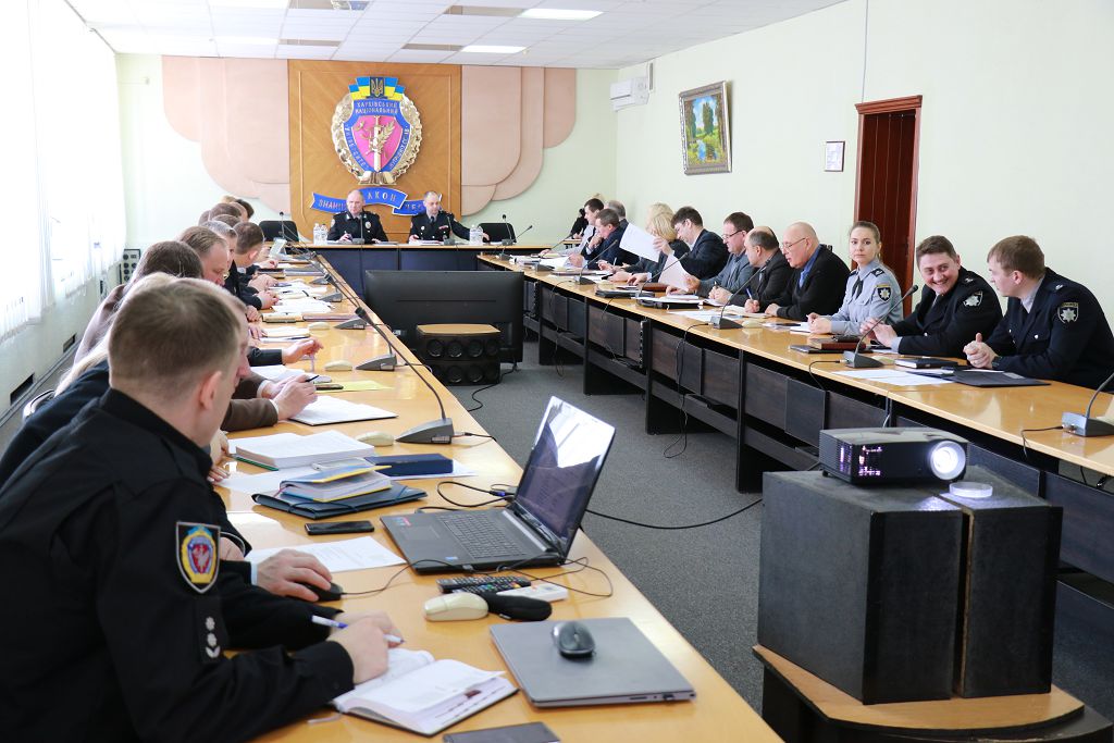 Ректор університету вручив відомчі відзнаки працівникам вишу