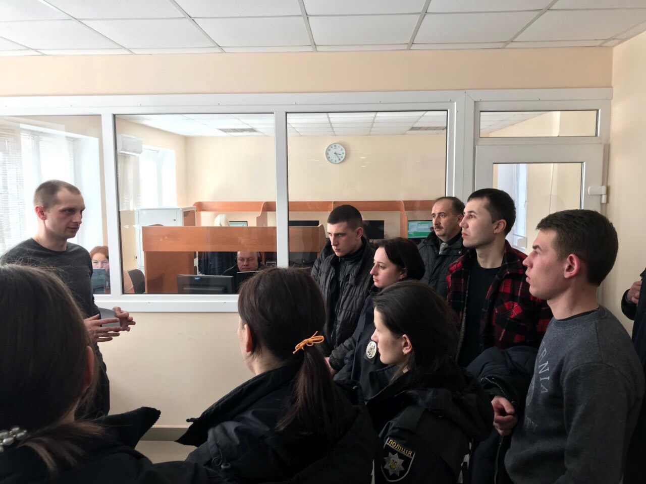 Співробітники відділу служби «102» провели для слухачів «Академії поліції» бінарне заняття