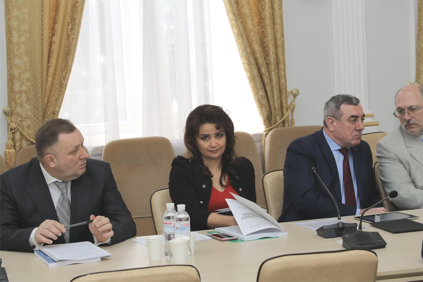 Публічне адміністрування в умовах змін та перетворень: проблеми організації та правового забезпечення