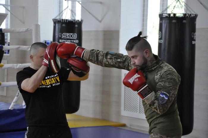 #Дружня підтримка