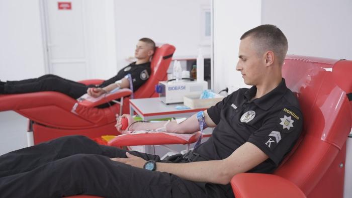 Курсанти ХНУВС вкотре поповнили банк крові