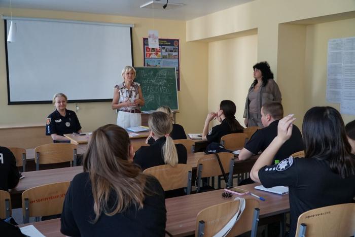 Бінарні заняття для поліцейських СОБ у форматі інтерактивного тренінгу