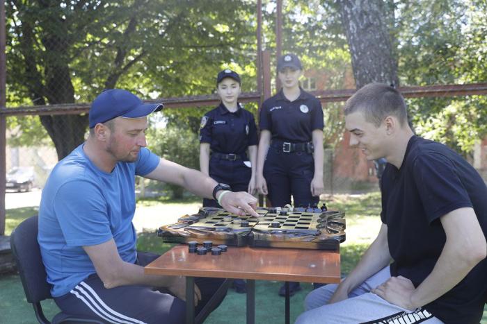 Спортивно-інтелектуальні заходи у межах реалізації проєкту Департаменту освіти, науки та спорту МВС «Дружня підтримка»