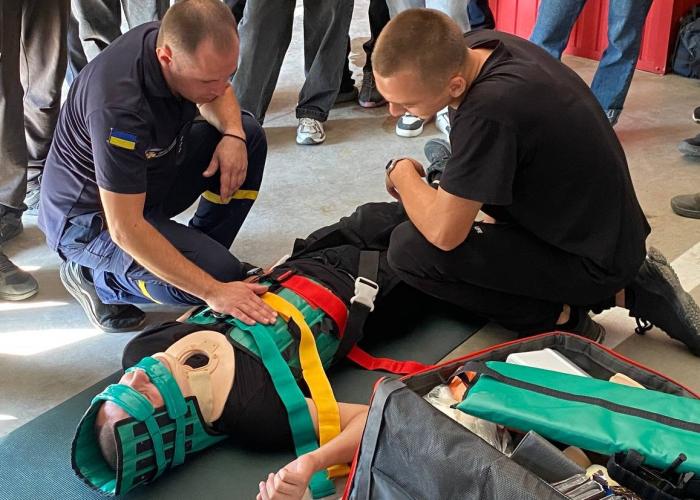 Тактична медицина: як діяти у разі поранень, травм під час обстрілів