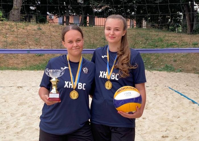 Представниці університету – переможниці змагань із пляжного волейболу