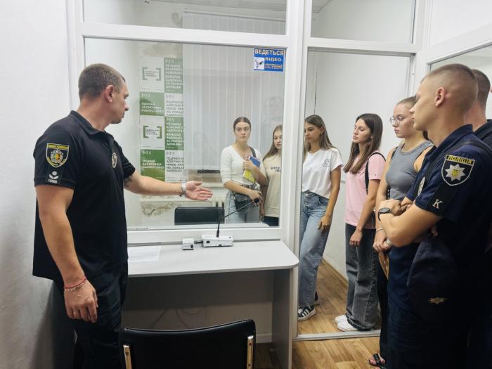 Бінарне заняття за участі працівника практичного підрозділу