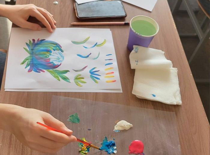 Арт-терапія через мистецтво