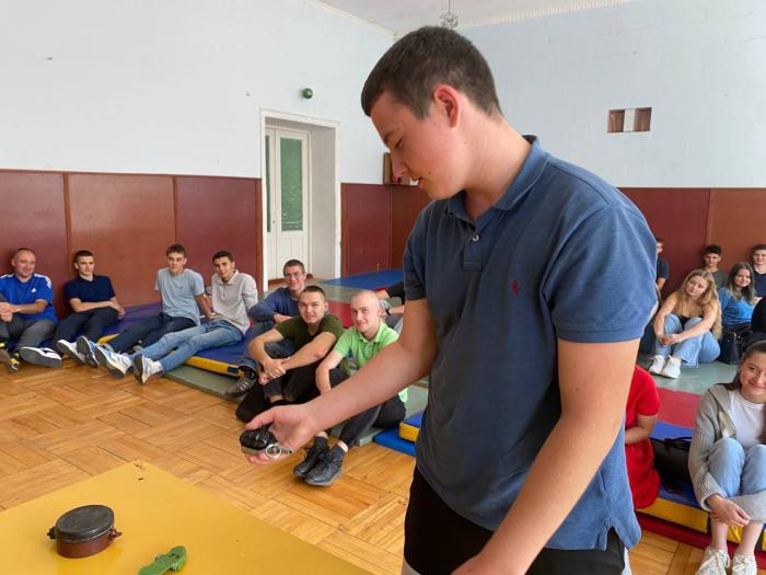 Проведено заняття зі школярами