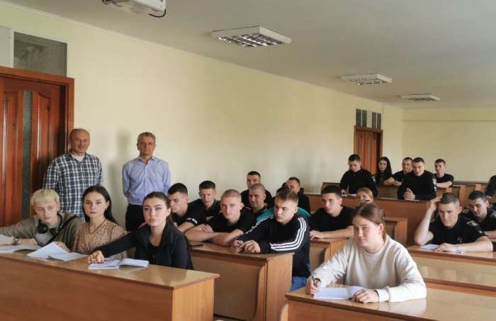 Засідання наукового гуртка кафедри цивільного, трудового та господарського права ННІ №1