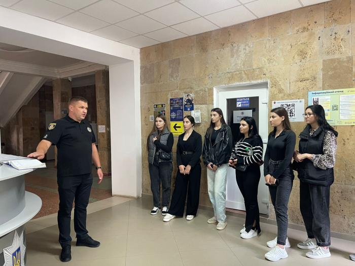 Ознайомлення студентів із практичним підрозділом поліції