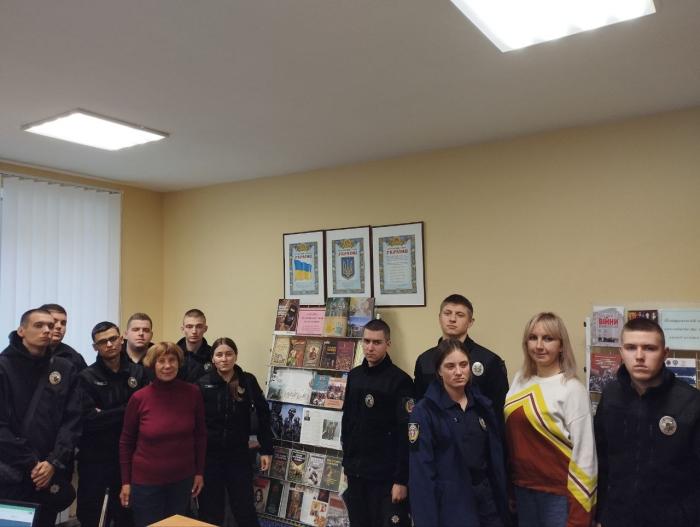 У загальній бібліотеці університету проходить тематична виставка «Україна від козацьких часів до сьогодення»