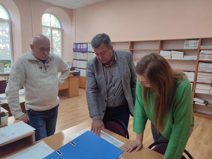 Співпраця з органами місцевого самоврядування триває