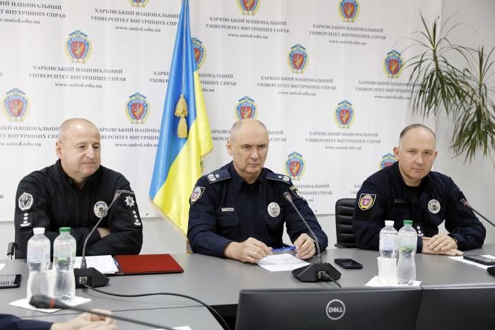 Ректор ХНУВС Валерій Сокуренко провів онлайн-зустріч з головами територіальних громад Вінницької області