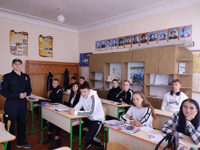 Курсанти ННІ №3 відвідали рідні школи