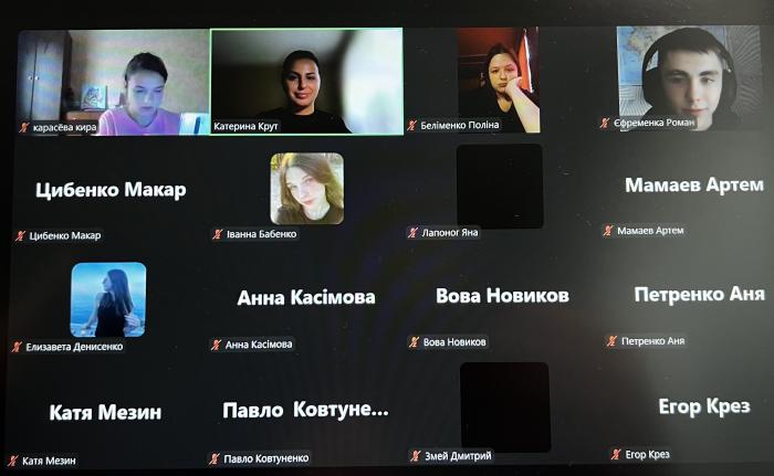 Учням випускних класів Пісочинського ліцею розповіли про ХНУВС