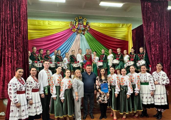 Подаруй частинку тепла