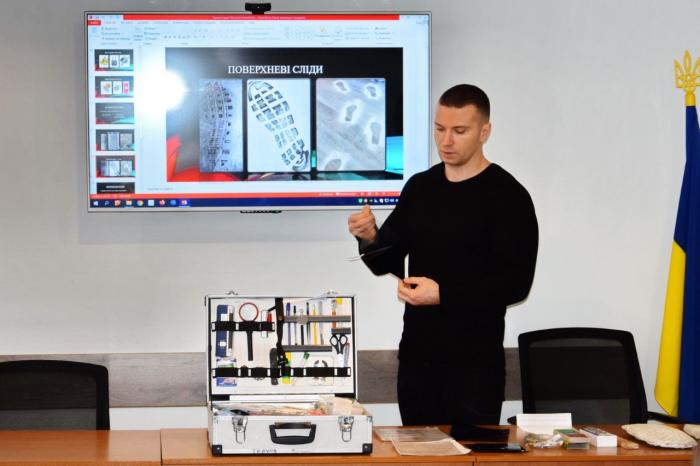 Бінарне заняття за участі судового експерта