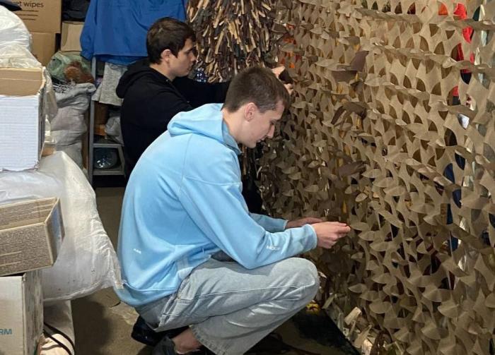 Плетіння сіток – важливий напрям волонтерської діяльності