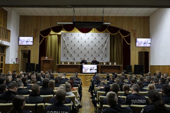 У ХНУВС тривають інструктивні заняття з питань транспортної дисципліни