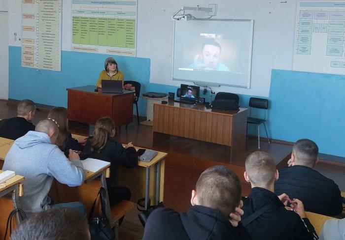 Формуємо знання з основ ґендерної рівності та протидії дискримінації