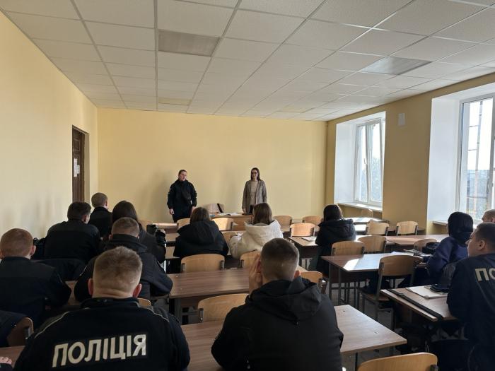 Бінарне заняття на тему «Конституційно-правовий статус центральних органів виконавчої влади в Україні»