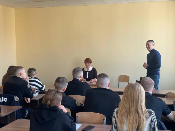 Партнерство правоохоронних органів та суспільства