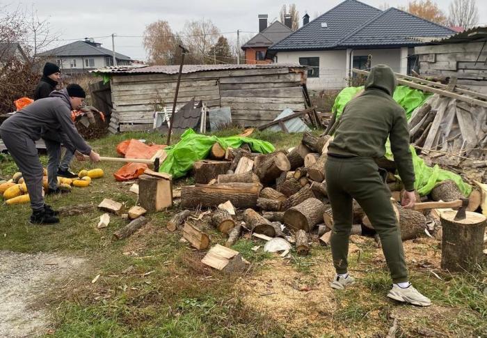 Волонтерська робота курсантів ХНУВС триває