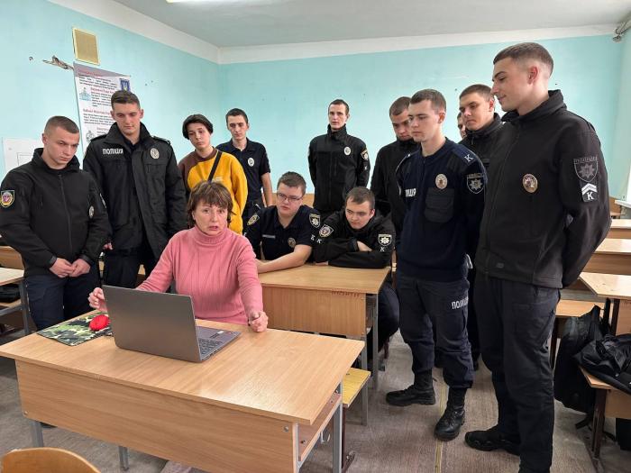 Кураторські години з нагоди 30-річчя ХНУВС у статусі університету